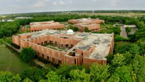 IIM Lucknow